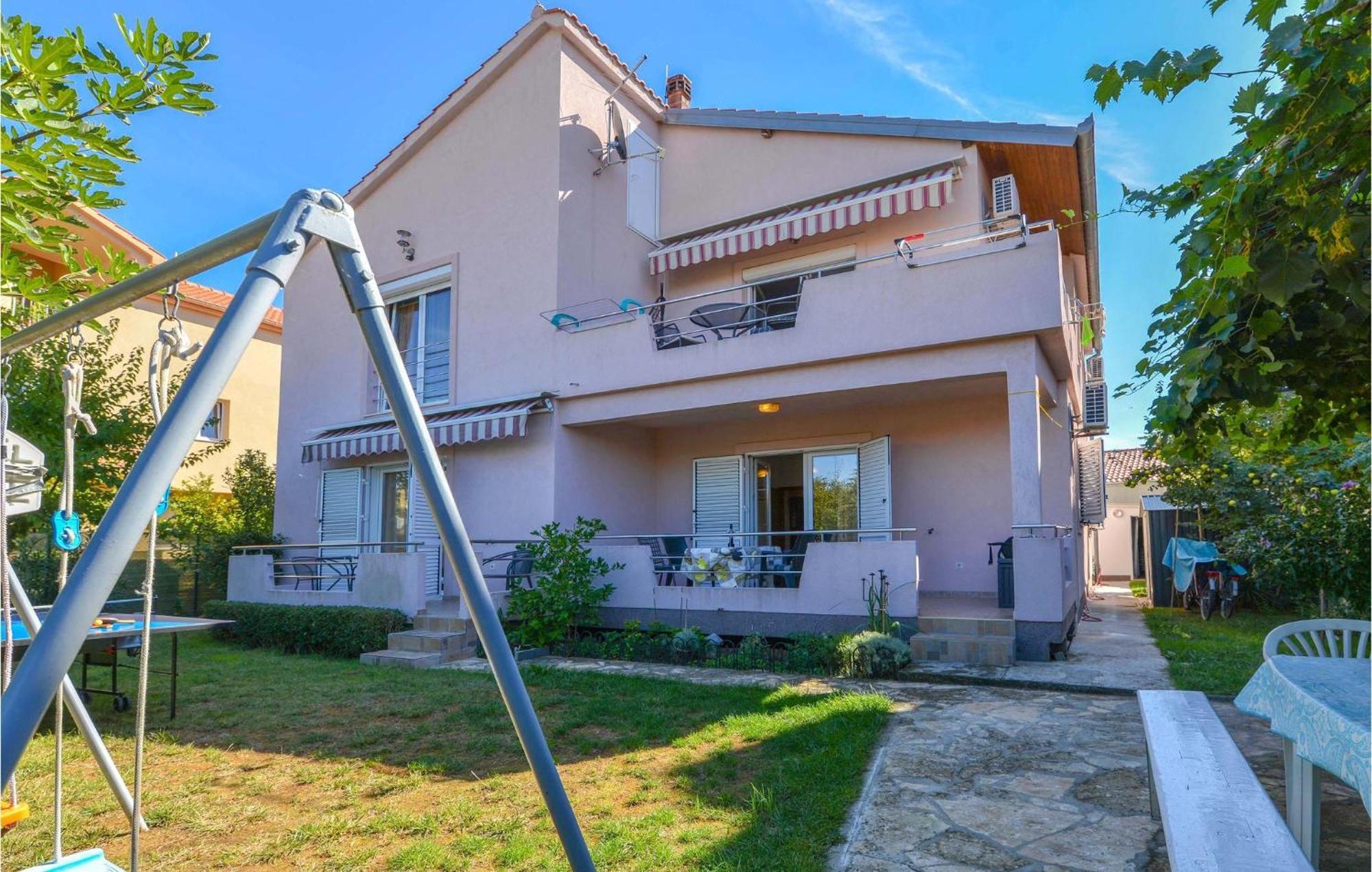 1 Bedroom Nice Apartment In Zadar Exteriér fotografie